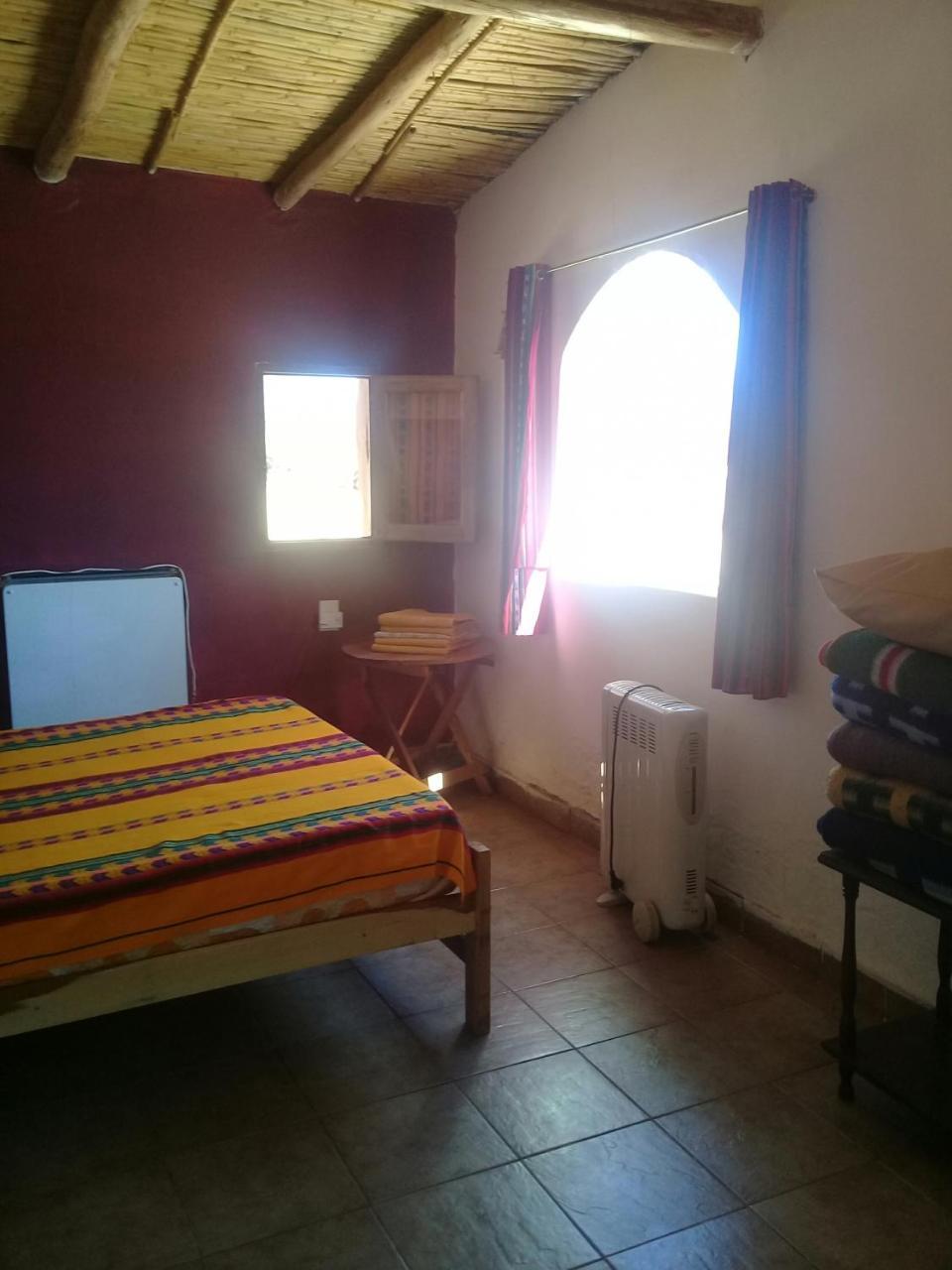 Cabaña El Cardón, pleno campo,a 800 mt del centro Humahuaca Exterior foto